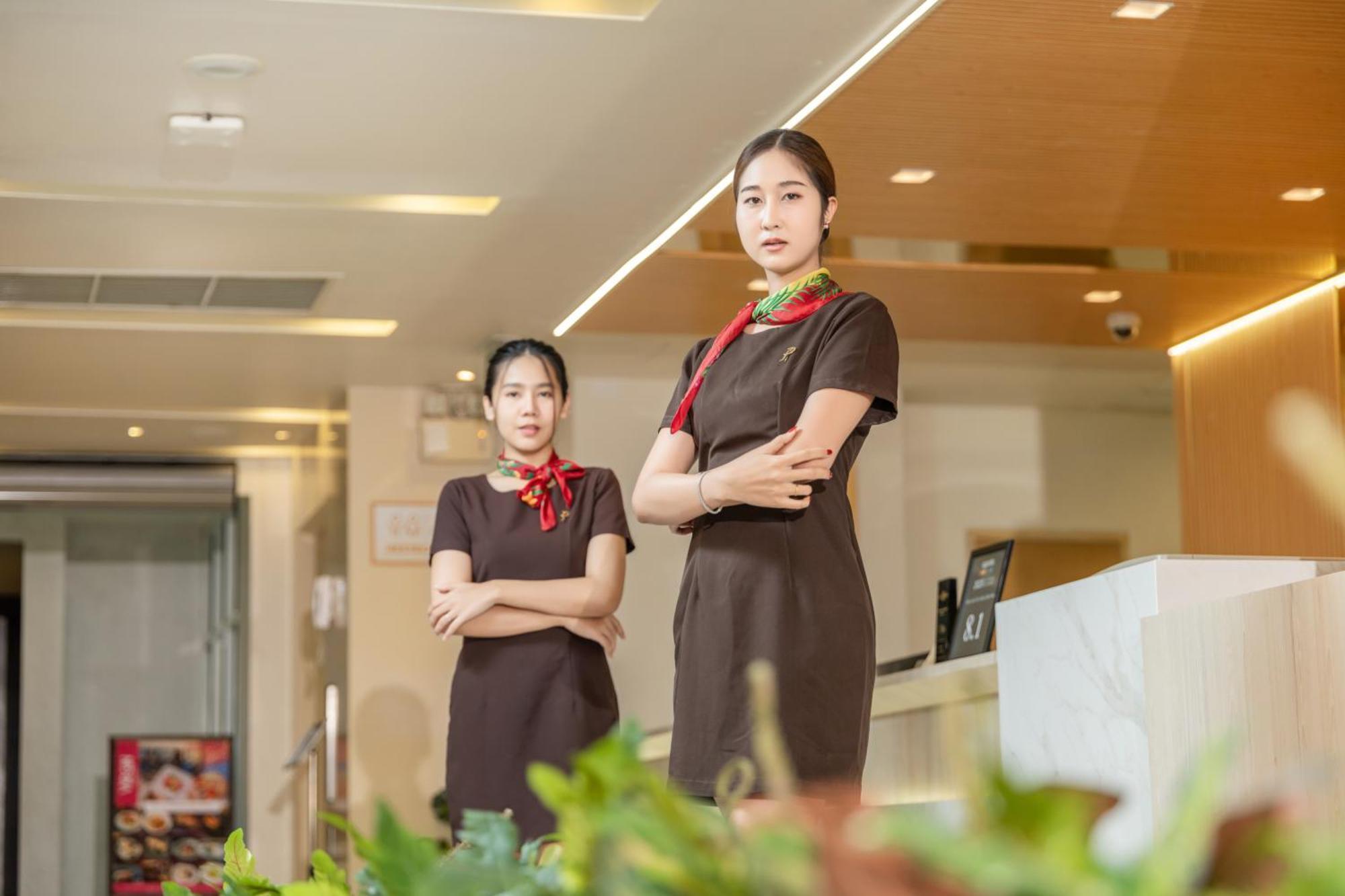 Pattaya Sea View Hotel - Sha Extra Plus Exterior foto
